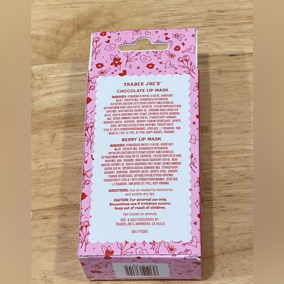 Trader Joe’s lip mask duo chocolate & berry new sealed in box - Picture 3 of 5